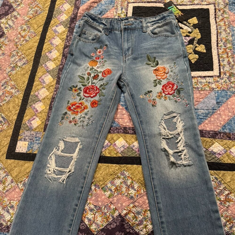 Truce Embroidered Distressed Girls Denim